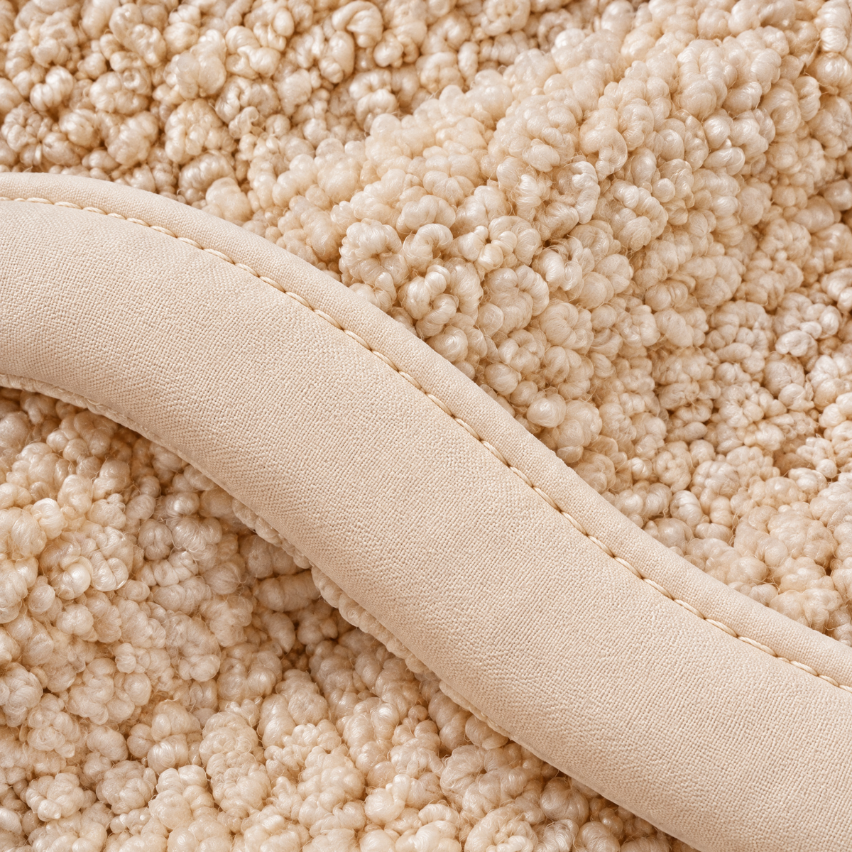 Marloweo™ Ivory Bouclé-Style Plush Throw Blanket