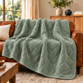 Marloweo™ Sage Diamond Quilted Plush Throw Blanket